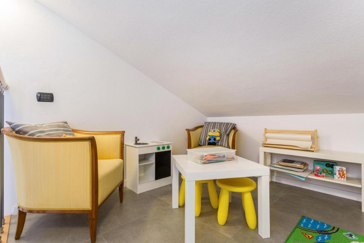 New Eleven Apartment On Como Lake Oliveto Lario Dış mekan fotoğraf